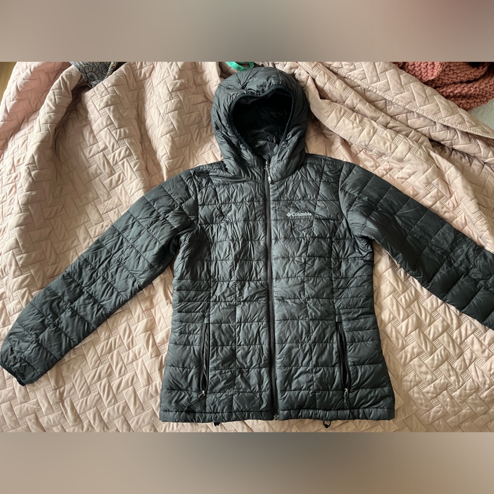 Lightweight Columbia Down/Polyester Fill Jacket